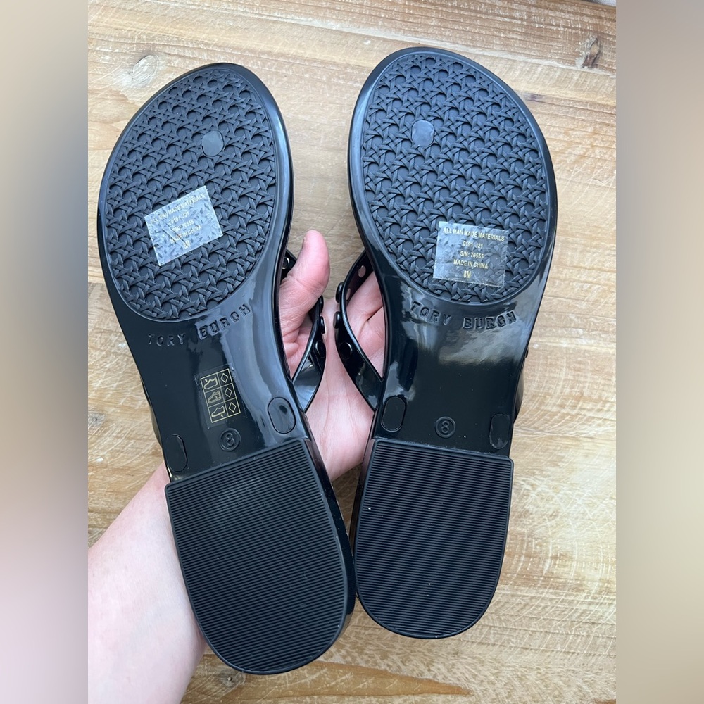 TORY BURCH Studded Jelly Flip Flop in Black Size 8 New - Picture 7 of 11